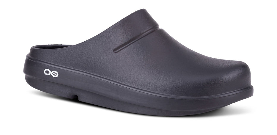 Women's OOcloog Clog - Black - OOFOS main view